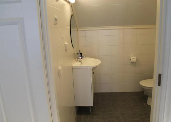 Sresort With 4 Bedrooms بيت للعطل *